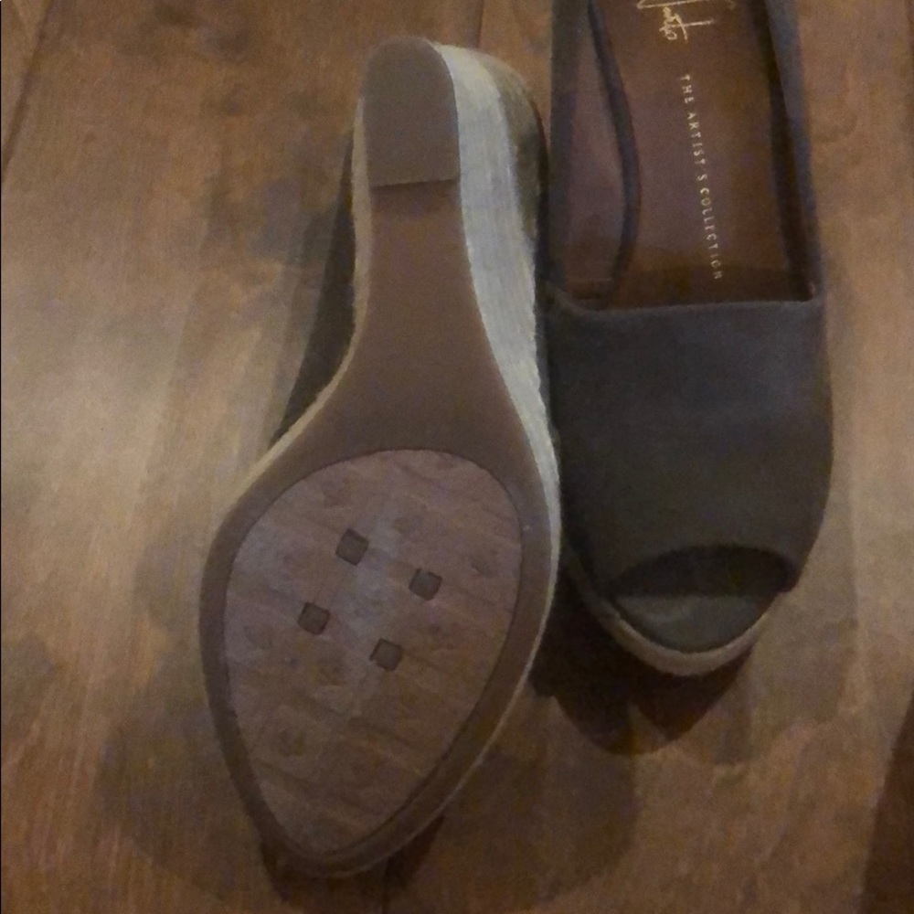 Wedges - Picture 4 of 5